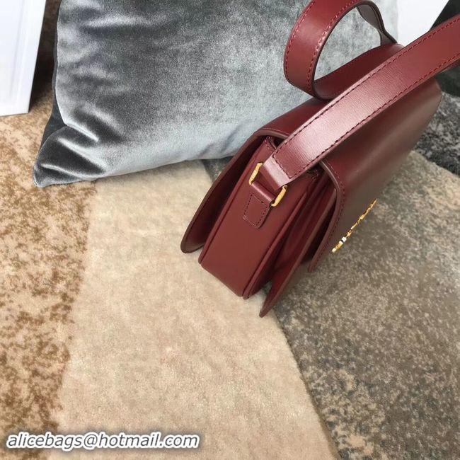 Expensive CELINE MEDIUM TRIOMPHE BAG IN SHINY CALFSKIN CL87363 LIGHT BURGUNDY