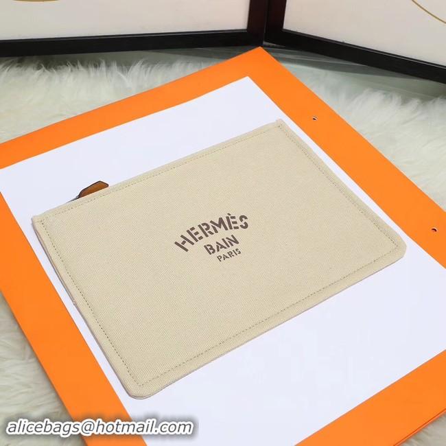 Luxury Hermes Cosmetic Bag H3700 Off White