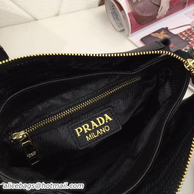 Sumptuous Prada leather shoulder bag 66136 black