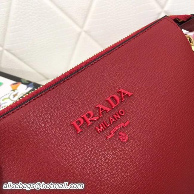 Stylish Prada leather shoulder bag 66136 red