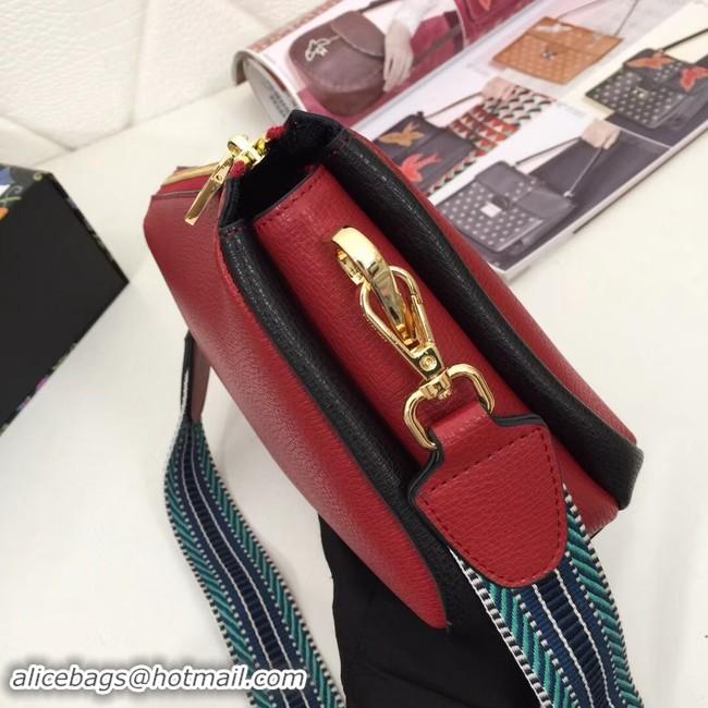 Stylish Prada leather shoulder bag 66136 red