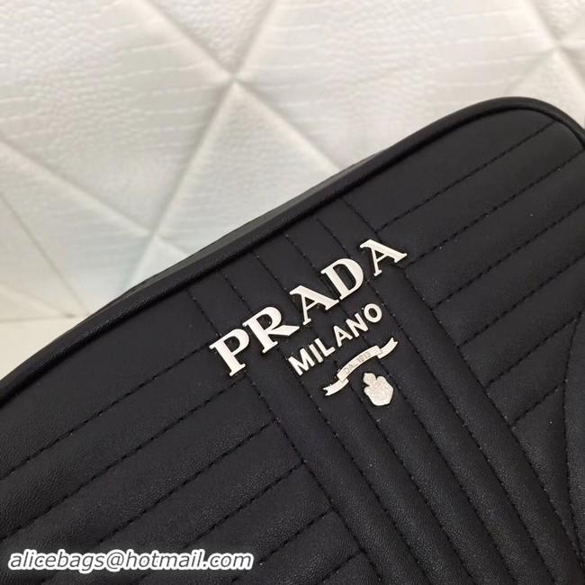 Luxury Prada Calf leather bag 183 black