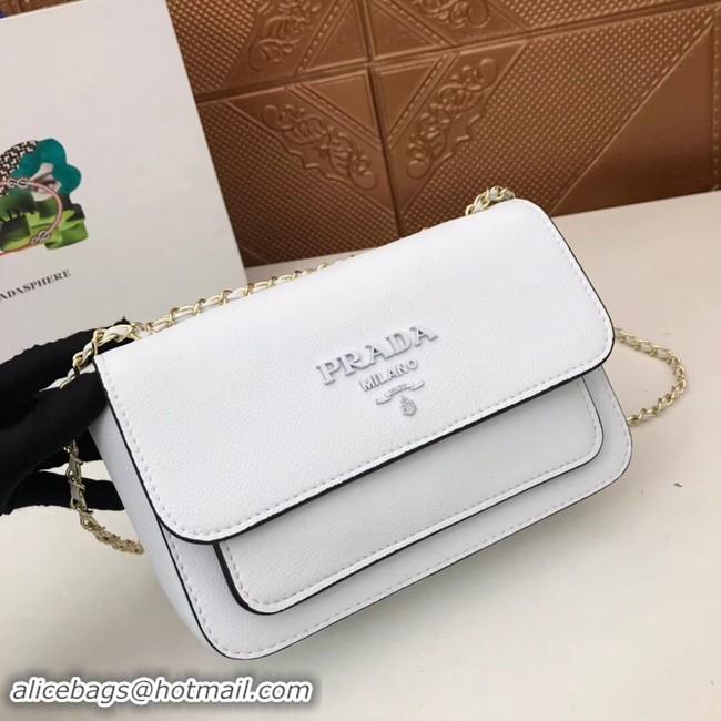 Good Looking Prada Calf leather shoulder bag 3011 white