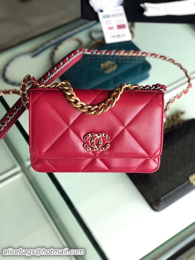 High Quality Chanel 19 Classic Sheepskin Leather Chain Wallet AP0957 Red & Gold-Tone Metal