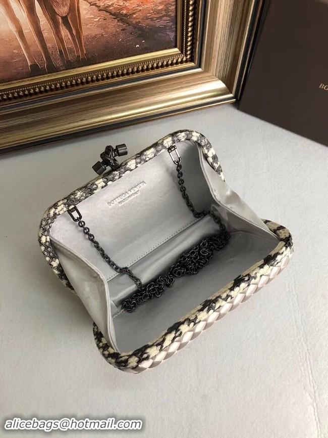 Best Product BOTTEGA VENETA Knot snakeskin-trimmed satin clutch 62548 beige