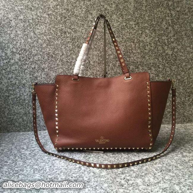 Elegant VALENTINO Rockstud large tote 0973 brown