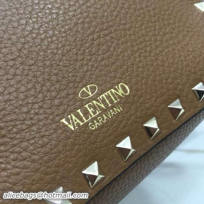 New Design VALENTINO Rockstud leather camera cross-body bag 2855 brown