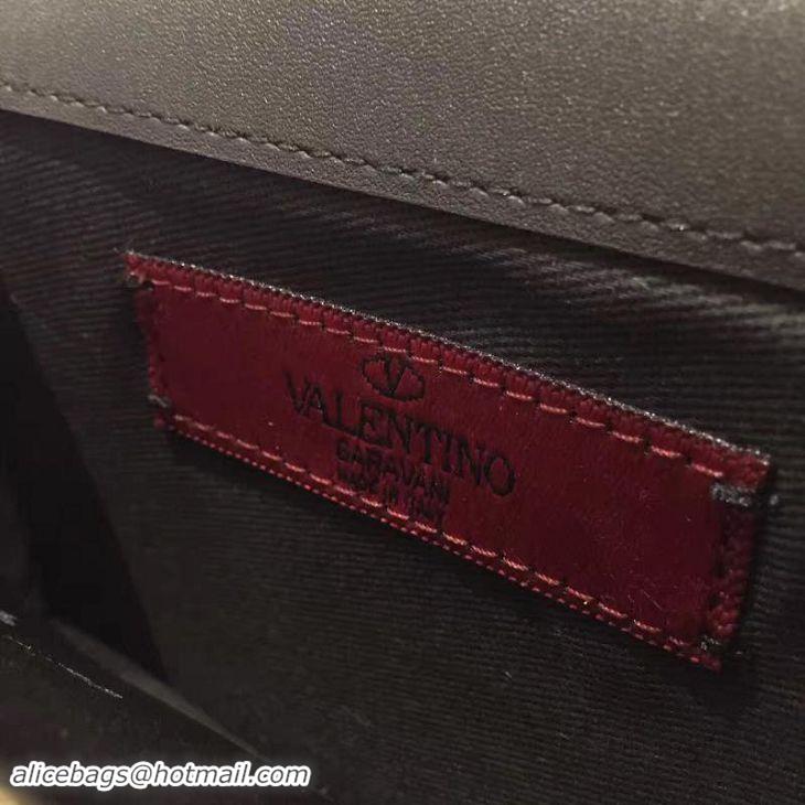 Top Quality Valentino Garavani Rockstud leather clutch 01327 black