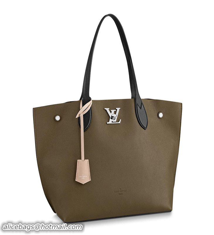 Hot Fashion Louis Vuitton Soft Calfskin Lockme Go Tote Bag M55523