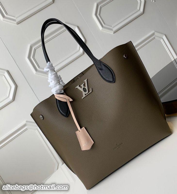 Hot Fashion Louis Vuitton Soft Calfskin Lockme Go Tote Bag M55523