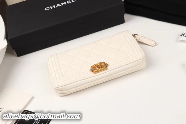 Best Luxury Chanel Calfskin Leather & Gold-Tone Metal Wallet A80566 white