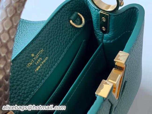 Sumptuous Louis Vuitton Original Taurillon leather CAPUCINES BB M95509 green