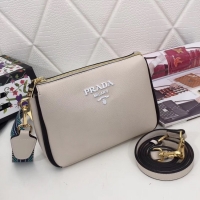 Purchase Prada leather shoulder bag 66136 white