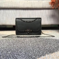 Trendy Design VALENTINO Leather Bag Black 2046 Black Chain