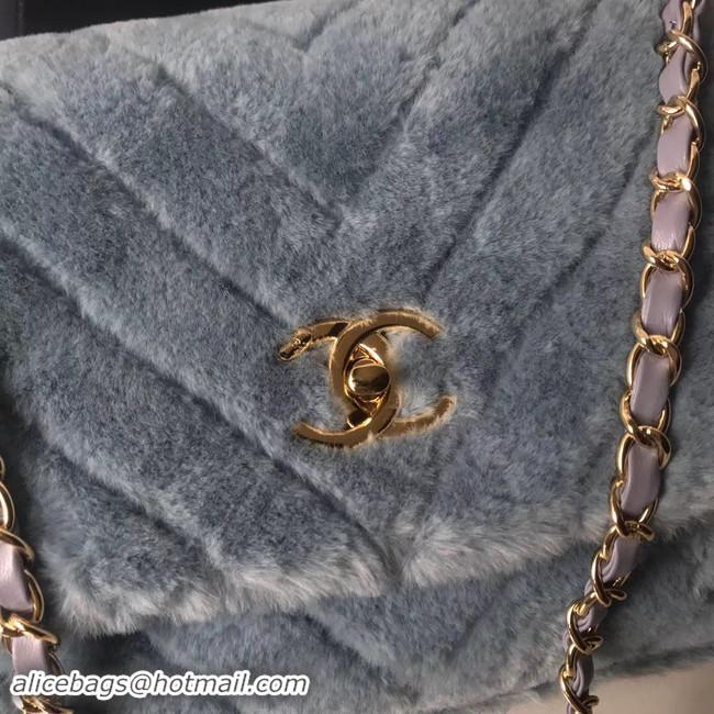 Well Crafted Chanel flap bag with top handle A92991 light blue