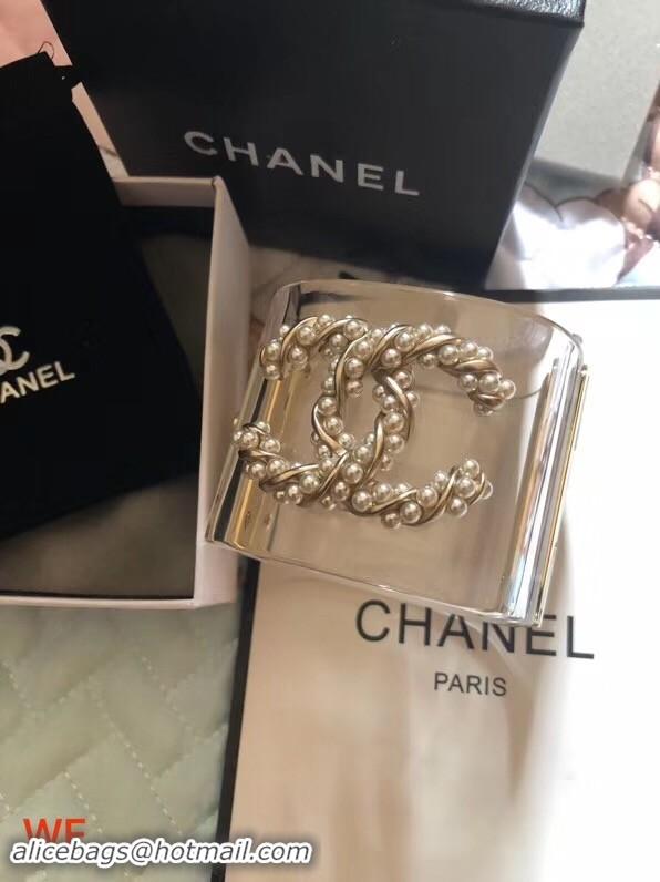 Luxury Chanel Bracelet CE2059