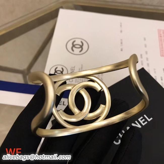 Sophisticated Chanel Bracelet CE2102