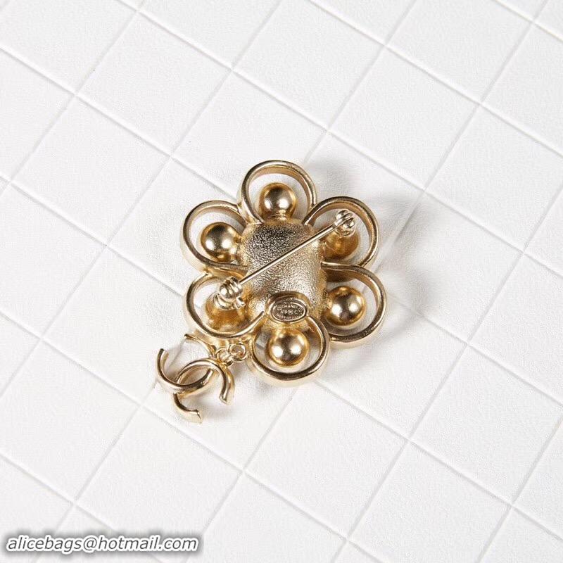 Sophisticated Chanel Brooch CE2178