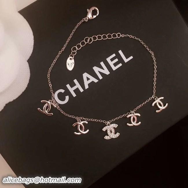 Stylish Chanel Bracelet CE2328