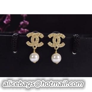 Stylish Chanel Earrings CE2395