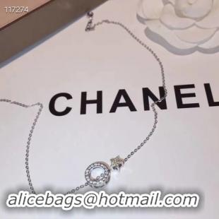 Feminine Chanel Necklace CE3532