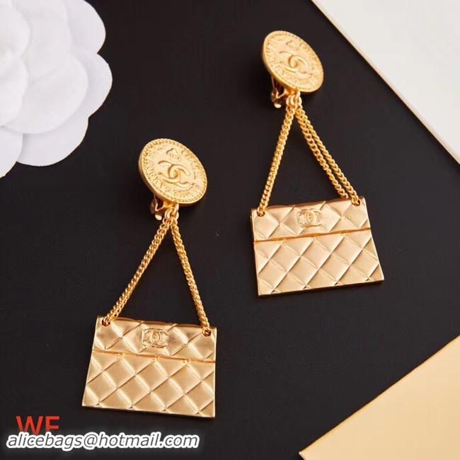 Stylish Chanel Earrings CE4148