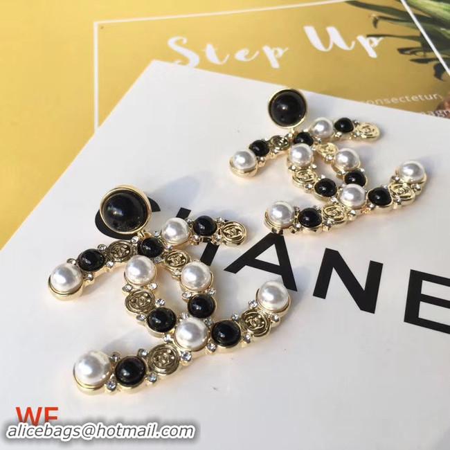 Stylish Chanel Earrings CE4432