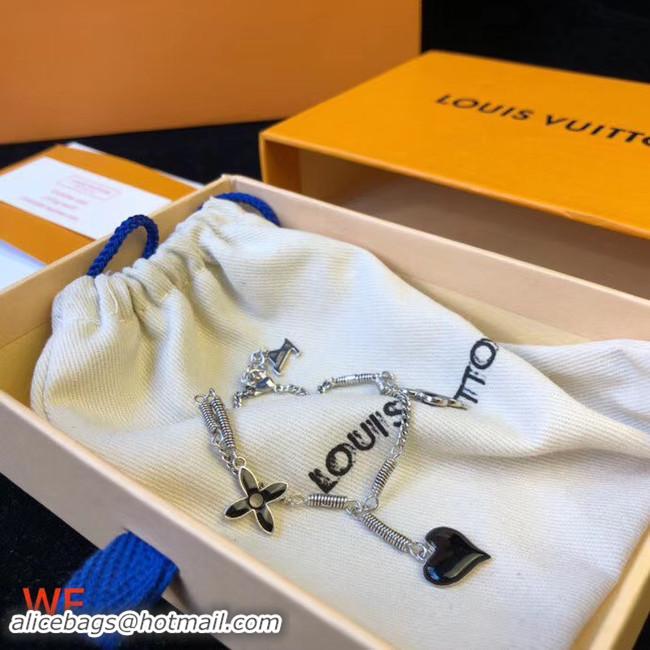 Elegant Louis Vuitton Bracelet CE4481