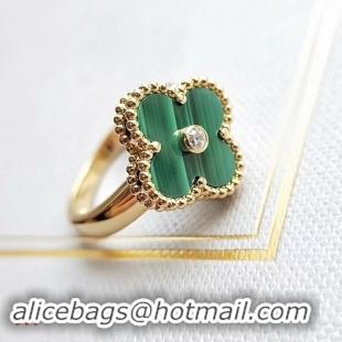 Classic Van Cleef & Arpels Ring CE3874