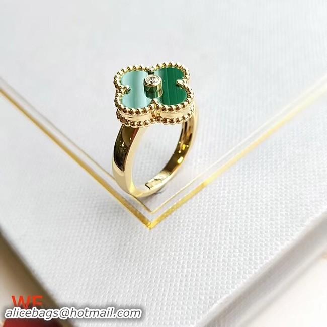 Classic Van Cleef & Arpels Ring CE3874