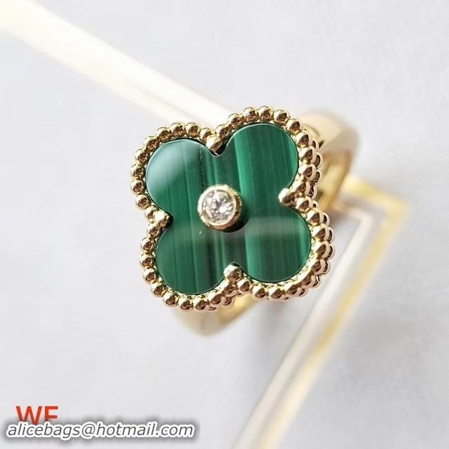 Classic Van Cleef & Arpels Ring CE3874