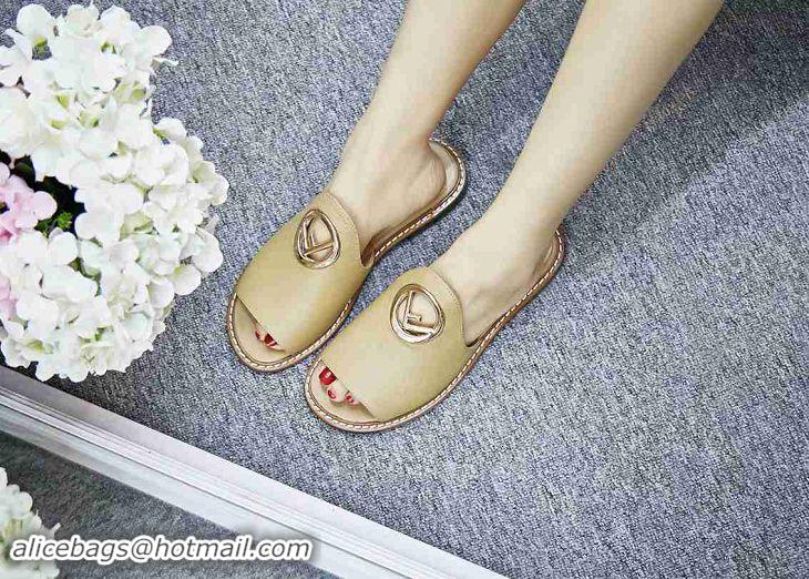 Classic Practical Fendi Fashion Slippers For Women #690844