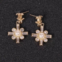 Fashion Chanel Earrings CE2220