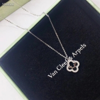 Good Looking Van Cleef & Arpels Necklace CE3569