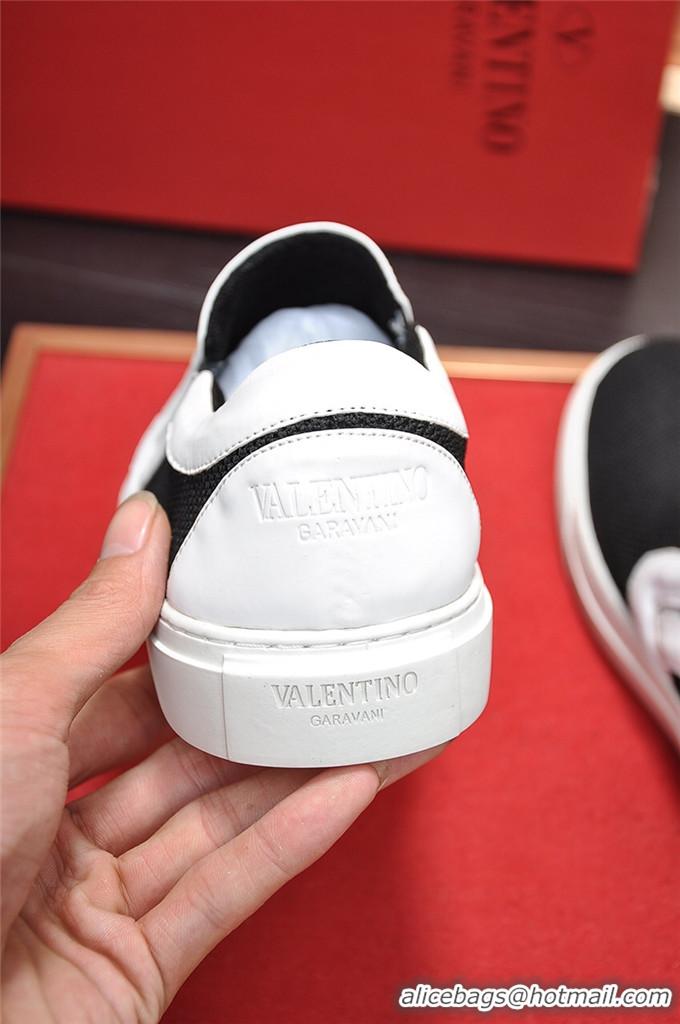 Luxurious Valentino Casual Shoes For Men #676335