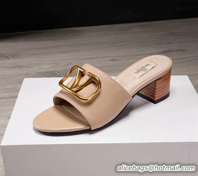 Sumptuous Valentino Fashion Slippers For Women #690930