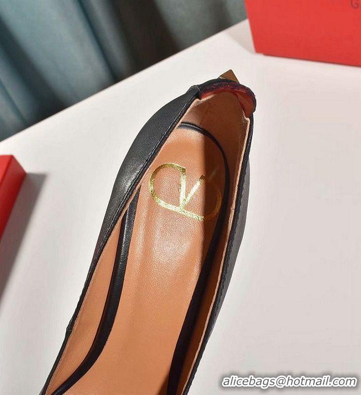 Charming Valentino High-Heeled Shoes For Women #721575