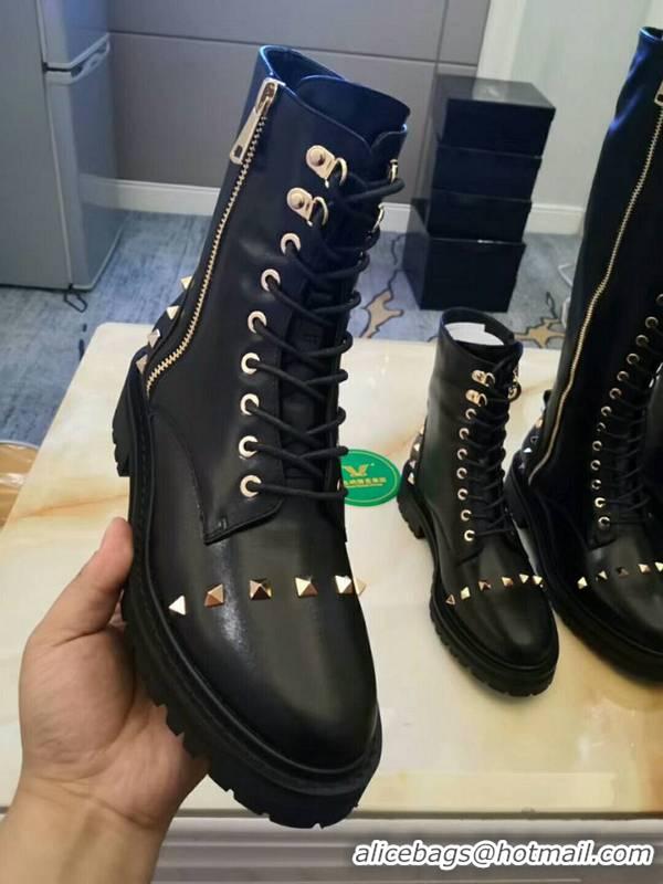 Discount Valentino Boots For Women #721810