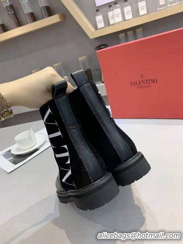 Design Promotion Valentino Boots For Women #721811