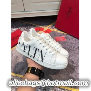 Discount Valentino Casual shoes #733120