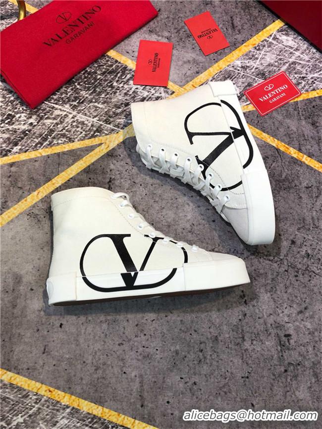 Unique Valentino High Tops shoes For Women #733296