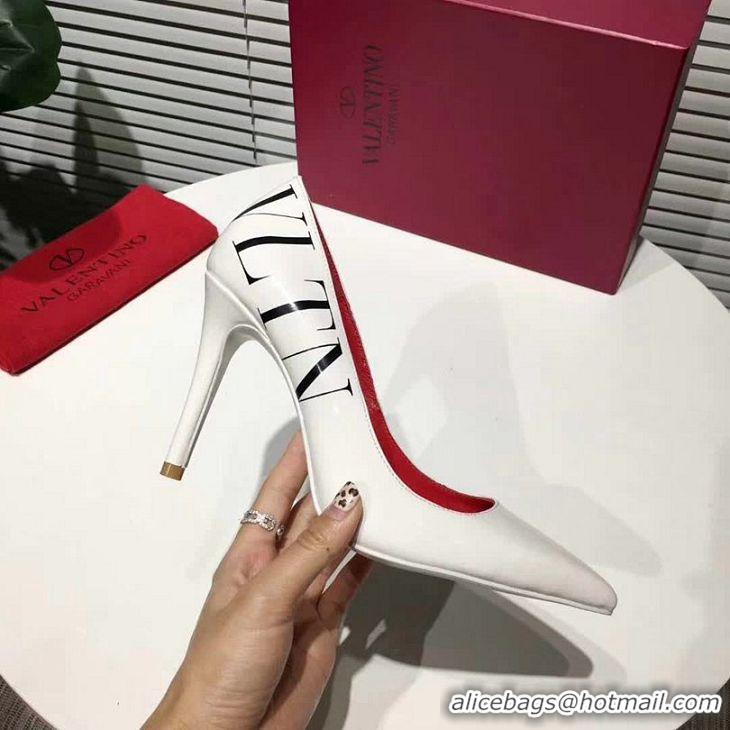 Discount Valentino High-Heeled Shoes For Women #738256