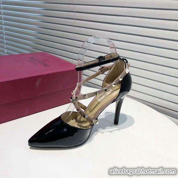 Classic Valentino High-Heeled Shoes For Women #738356