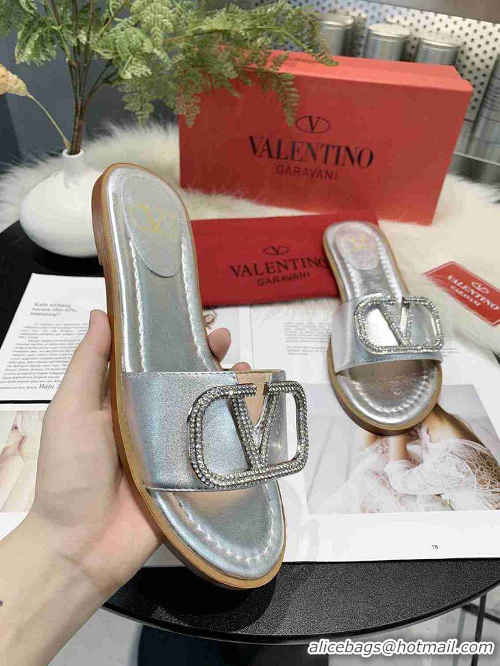 Popular Style Valentino Slippers For Women #738645