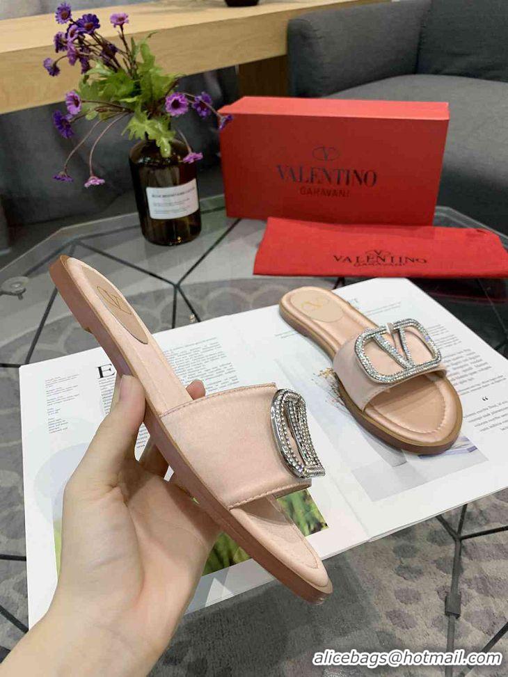 Pretty Style Valentino Slippers For Women #738647