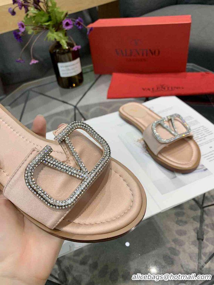 Pretty Style Valentino Slippers For Women #738647