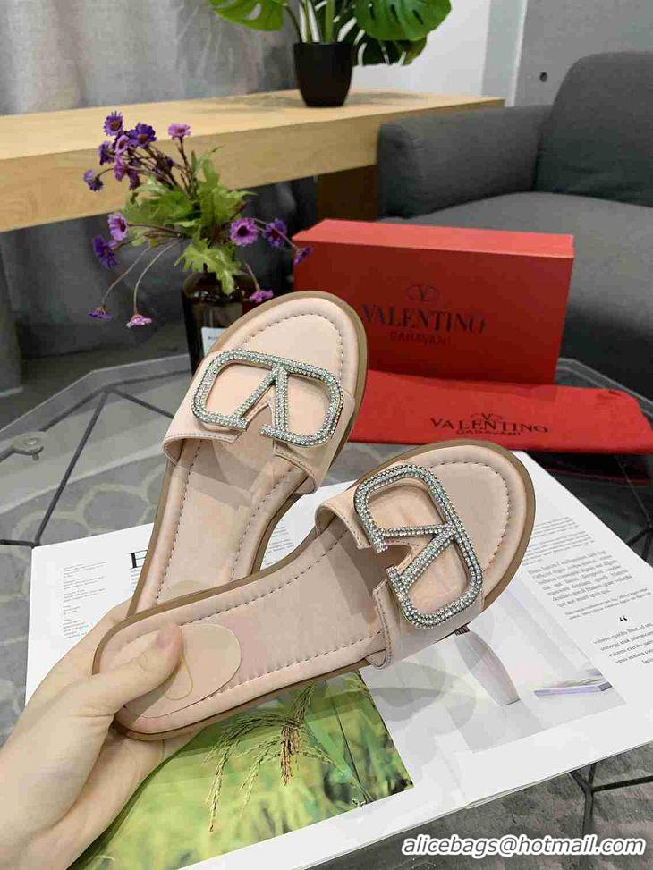 Pretty Style Valentino Slippers For Women #738647