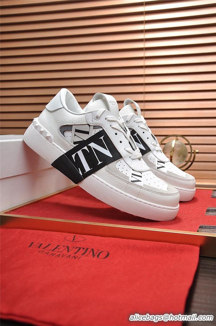 Perfect Valentino Casual shoes For Men #740185