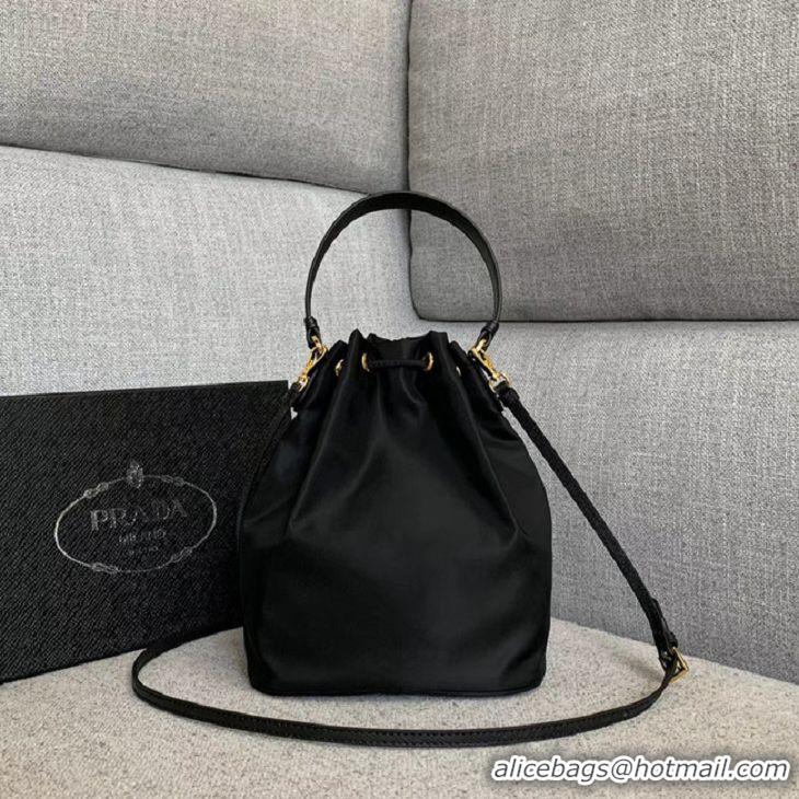 Top Quality Discount Prada Re-Edition nylon Tote bag 81166 black