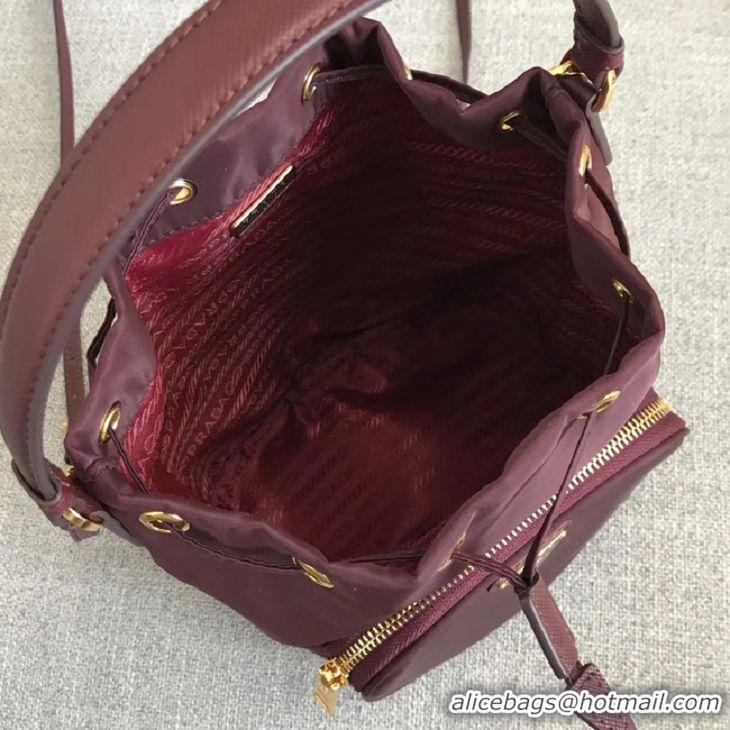 Noble Cheapest Prada Re-Edition nylon Tote bag 81166 Burgundy